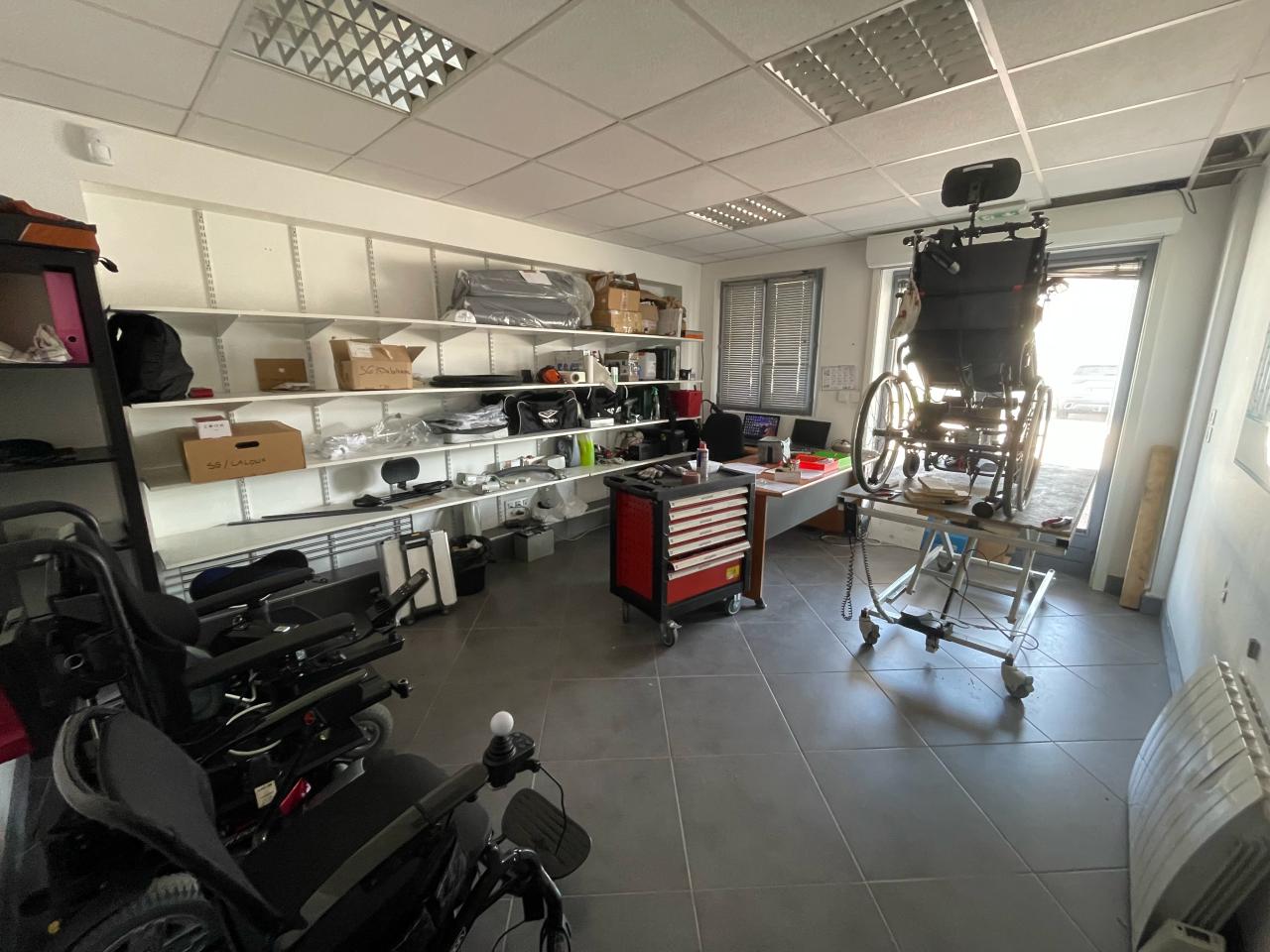 Local d'activité Val-de-Reuil 912m² Vente local d'activité Val-de-Reuil Eure OVACT2532610 3